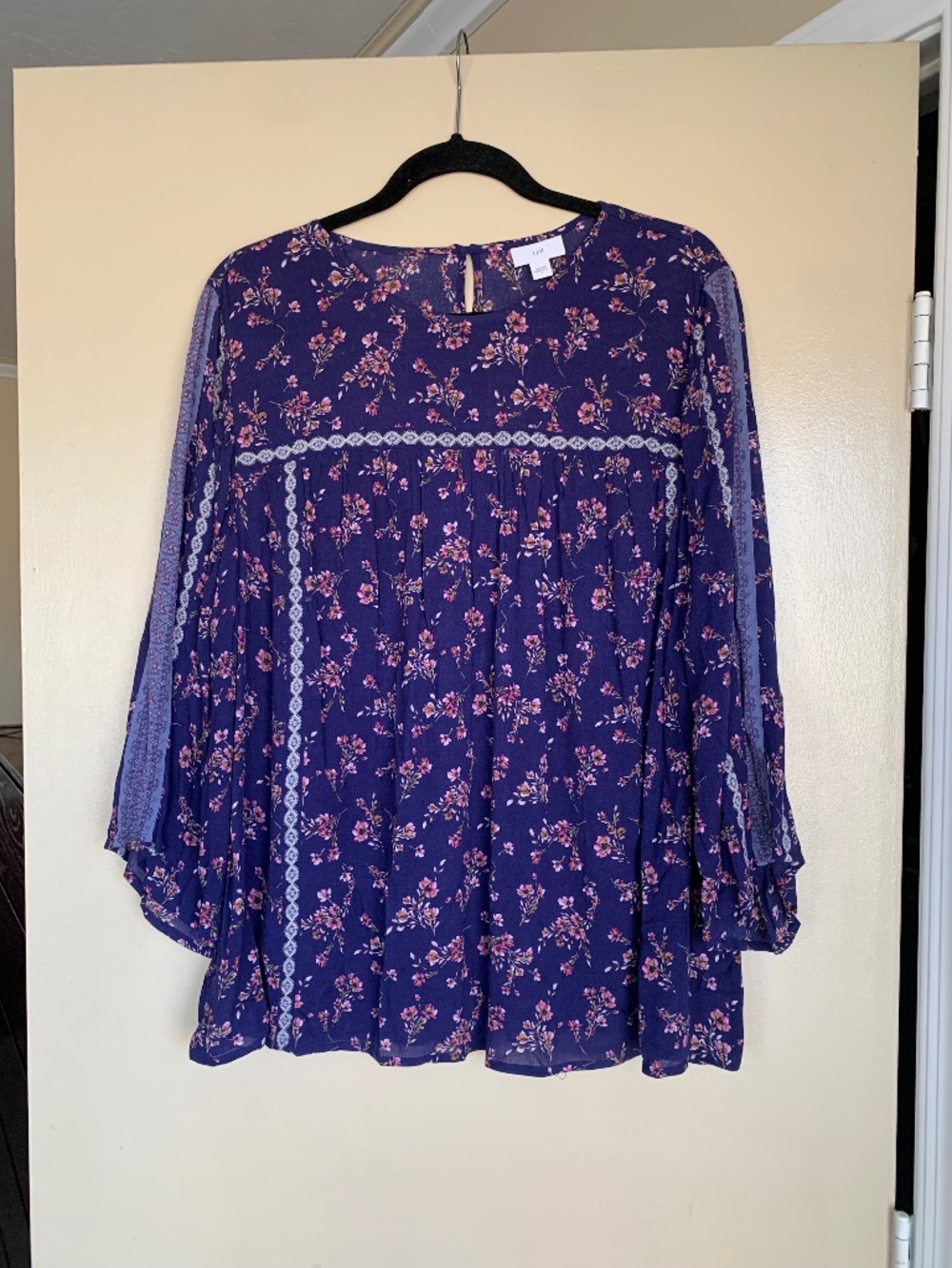 J. Jill Calico Floral Top Flowy Lightweight Boho Spring Shirt 3/4 Sleeve Sz.L